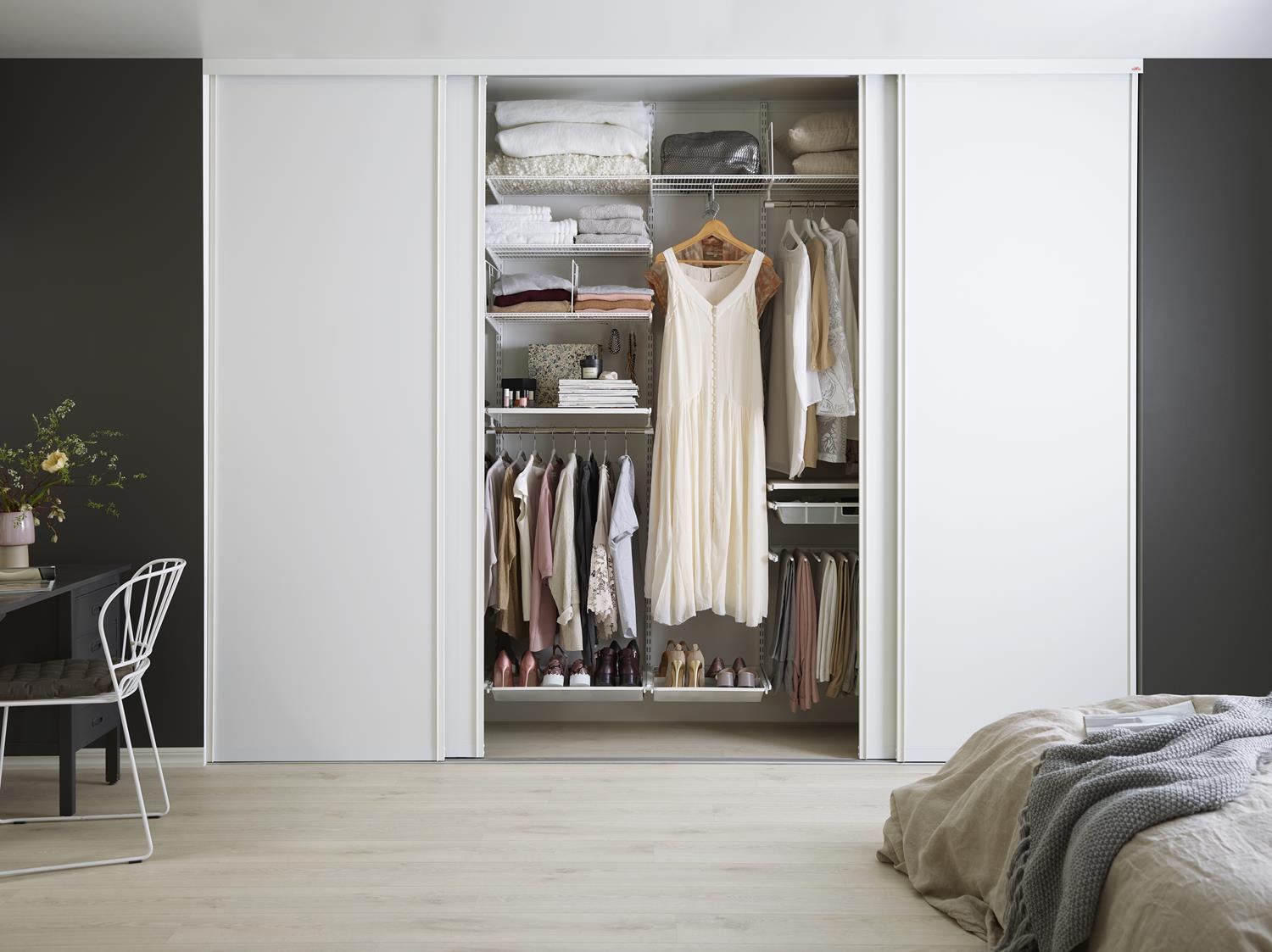 wardrobes for build to let
